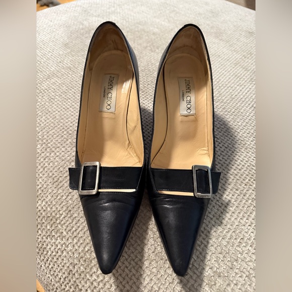 Jimmy Choo Black Leather Pointed Toe Buckle Pumps Heels Size 6 - Picture 2 of 3